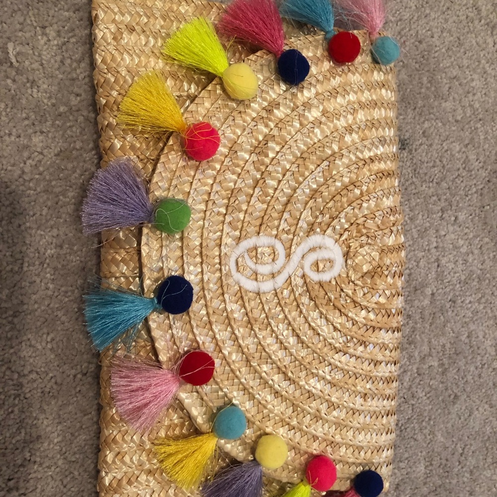 “S” Initial Straw Clutch
